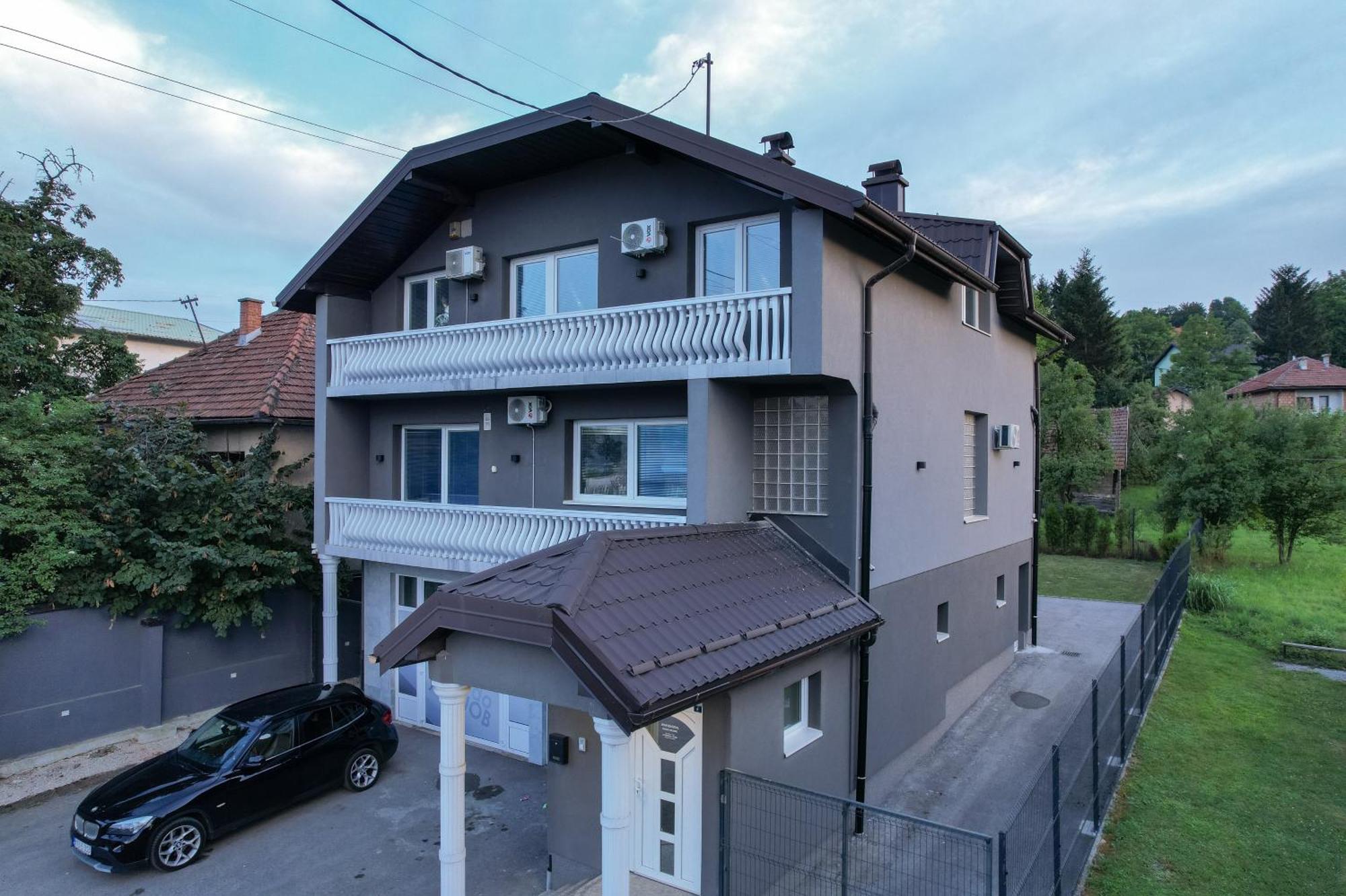 Evergreen Apartments ヴィソコ エクステリア 写真