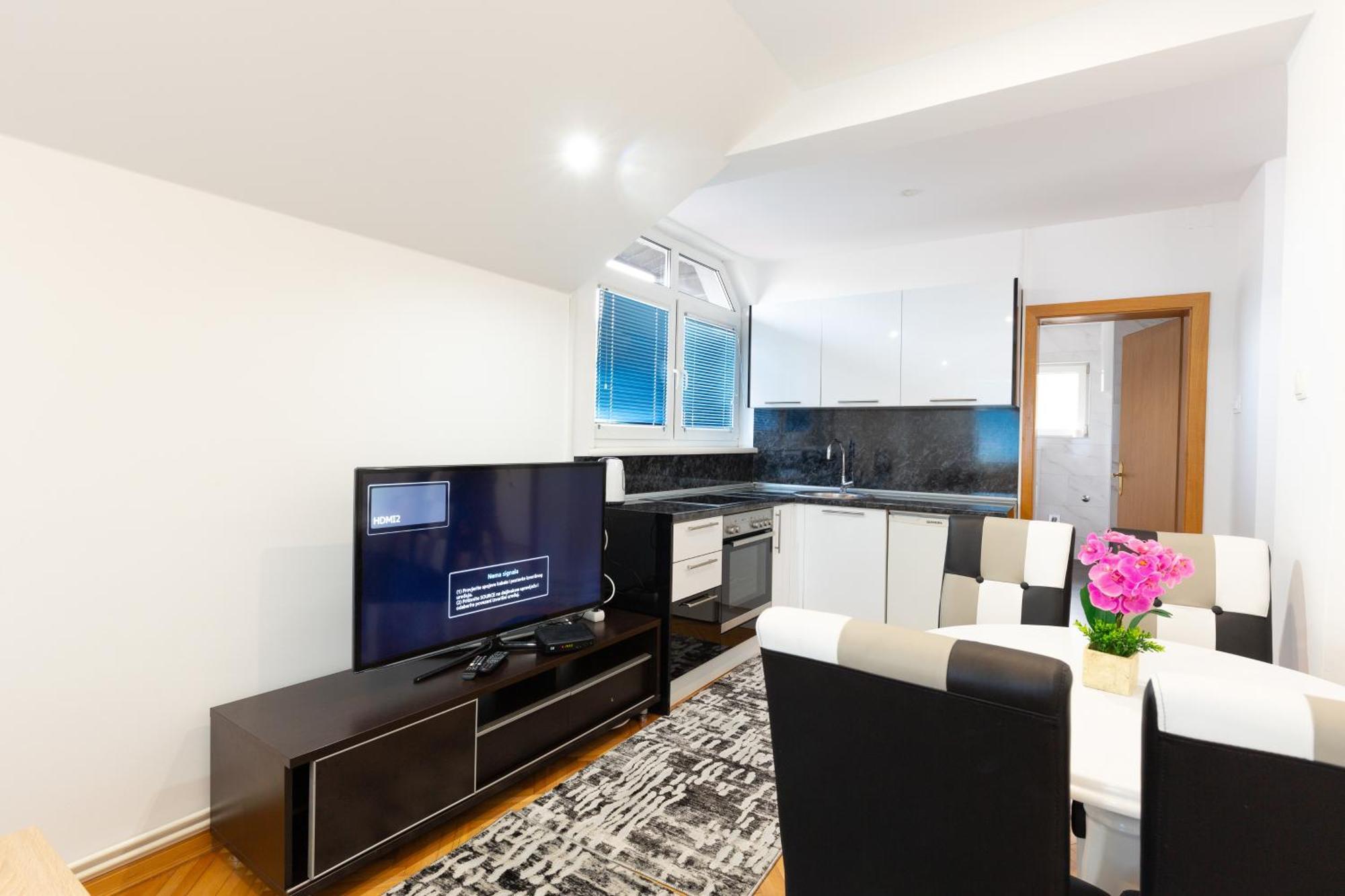 Evergreen Apartments ヴィソコ エクステリア 写真