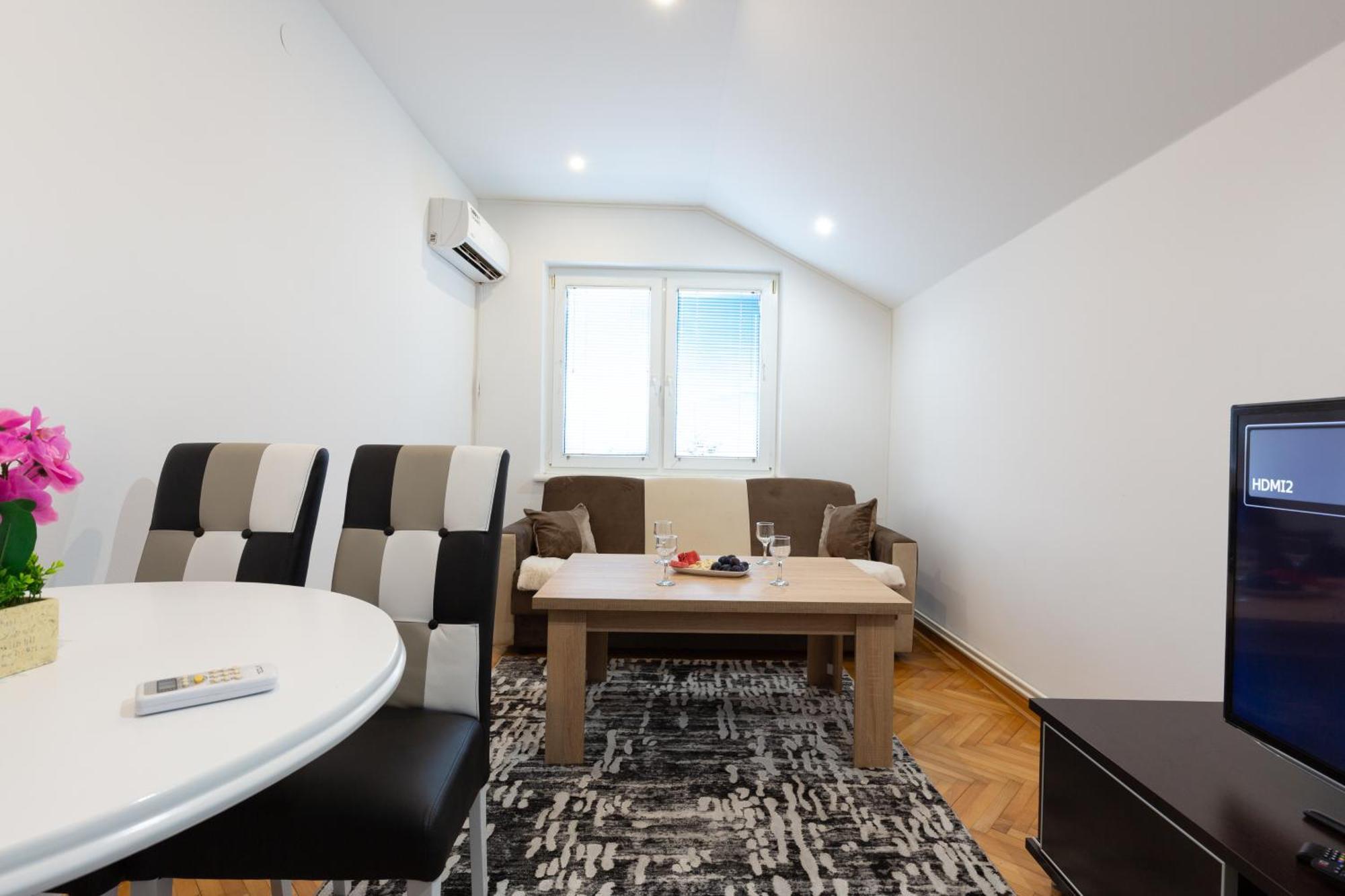 Evergreen Apartments ヴィソコ エクステリア 写真