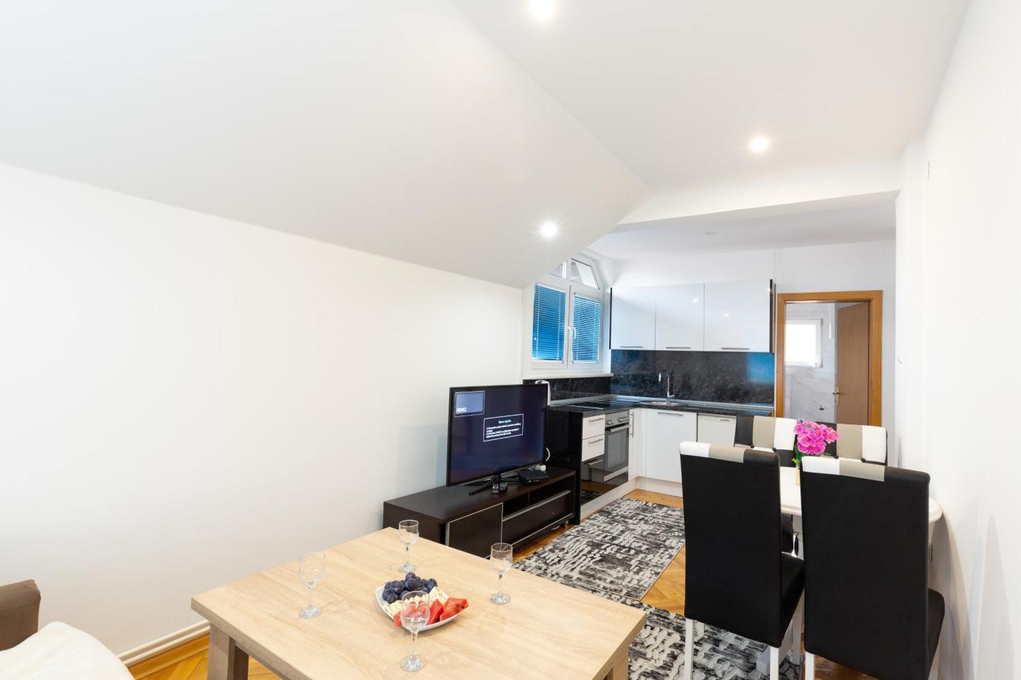 Evergreen Apartments ヴィソコ エクステリア 写真
