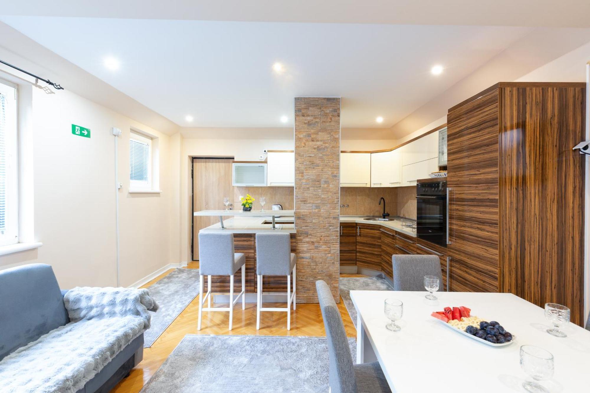 Evergreen Apartments ヴィソコ エクステリア 写真